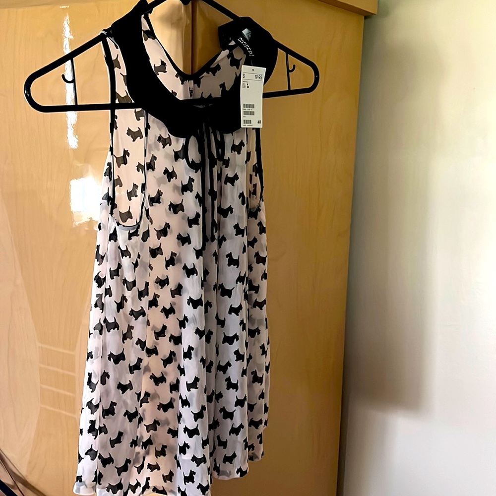 H&M chiffon blouse. NWT.  Can be worn as a dress too. Just reduced get it now!